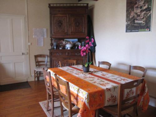 LA FAURIE : Maisons de vacances proche de Paussac-et-Saint-Vivien