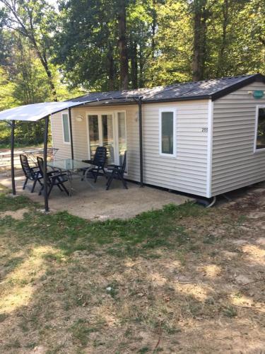Camping Bois-Girault : Campings proche de La Bussière