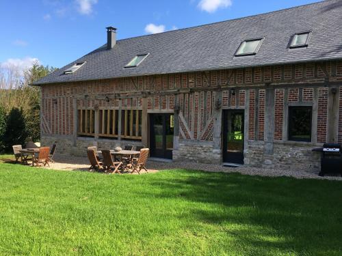 Pressoir Normand rénové et décoré : Maisons de vacances proche de Tourville-en-Auge