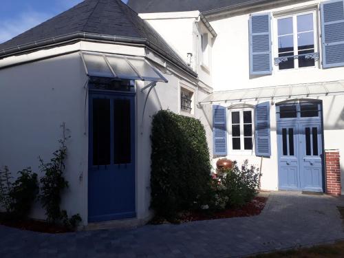 Les Pierres Bleues : Maisons d'hotes proche de Bar-sur-Aube