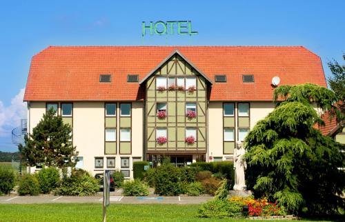 Als Hôtel : Hotels proche d'Ottmarsheim