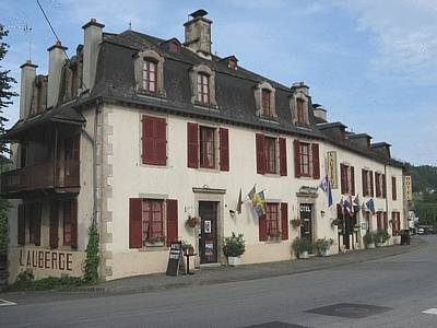 Auberge de Forgès : Hotels proche de Saint-Chamant