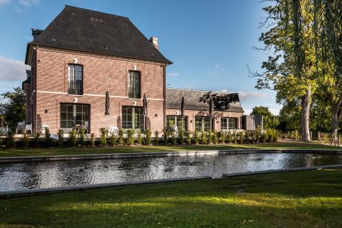 Les Jardins de Joséphine - Le Manoir : Hotels proche de Buis-sur-Damville