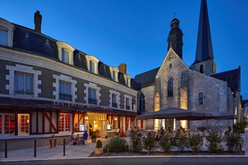 Relais des Trois Châteaux Hôtel-Restaurant : Hotels proche de Cheverny