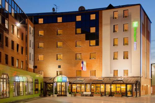 Holiday Inn Express Arras, an IHG Hotel : Hotels proche de Mercatel