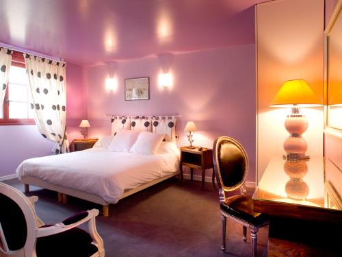 HOTEL LA COGNETTE A 25 Kilomètres de Châteauroux et 30 Kilomètres de Bourges : Hotels proche de La Champenoise