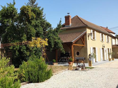 Gîte Le Relais Coq'Lys : Maisons de vacances proche de Châlons-en-Champagne