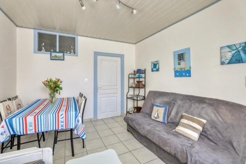 Maison de 2 chambres a L'Epine a 700 m de la plage avec jardin clos et wifi : Maisons de vacances proche de L'Épine