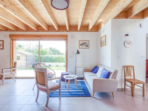 Pleasant Cottage in Challerange : Maisons de vacances proche de Termes