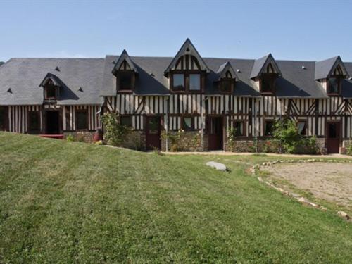 Les Chambres de Pontfol - Chambres d'hôtes - Guest house : Maisons d'hotes proche de Saint-Jouin