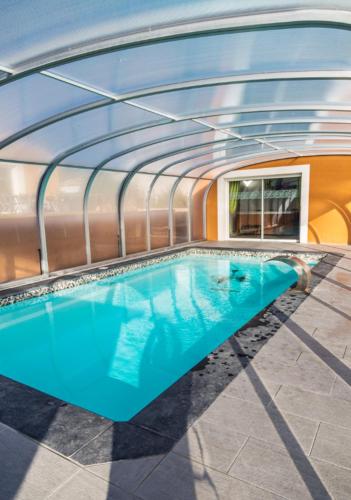 Appartement d'une chambre avec piscine privee sauna et jardin clos a Plan d'Aups Sainte Baume : Appartements proche de Riboux