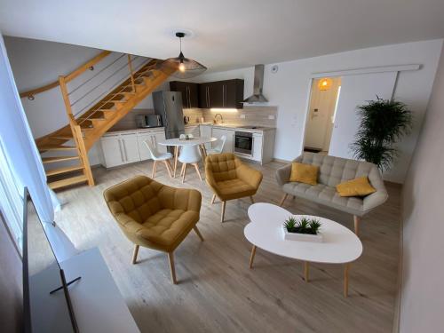appartement maison en duplex 80m² jardin terrasse : Appartements proche de Saint-Julien-les-Villas