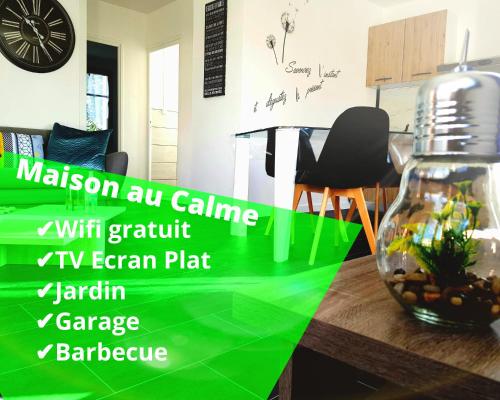 Wifi Clim Garage Jardin BBQ Cosy House : Maisons de vacances proche de Cosnac