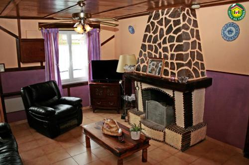 Maison de 2 chambres avec terrasse et wifi a Longvilliers : Maisons de vacances proche de Bimont