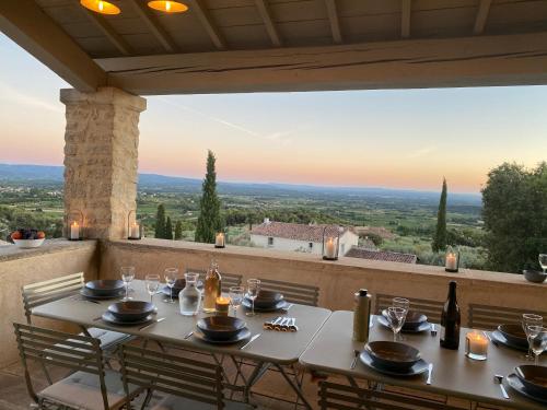 Maison de charme en Provence : Villas proche de Le Barroux