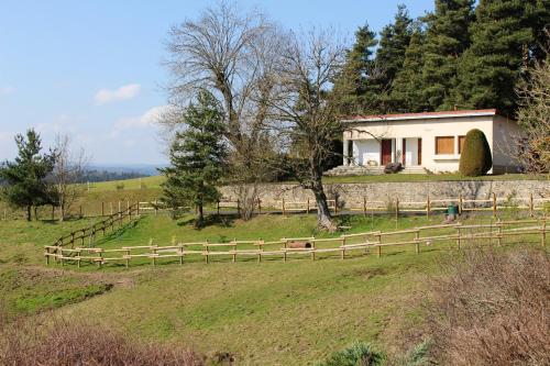 Maison de 3 chambres avec vue sur la ville et jardin clos a Langogne : Maisons de vacances proche de Fontanes