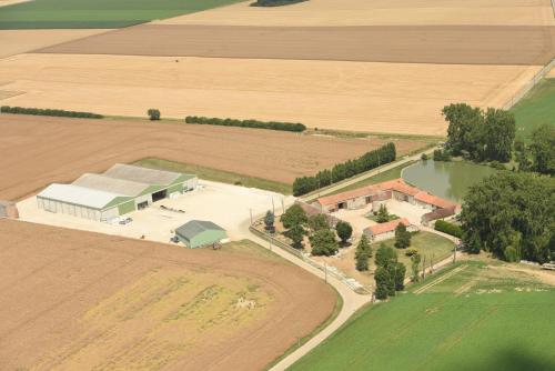 Ferme de Mesangeon : Sejours a la ferme proche de Fontenay-sur-Conie