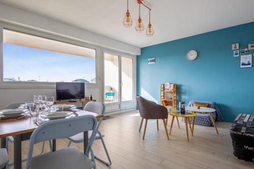 Modern flat w balcony and parking in La Rochelle - Welkeys : Appartements proche de Saint-Xandre