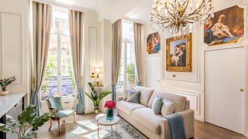 Luxury 3 Bedroom 2 Bathroom Palace Apartment - AC - Louvre : Appartements proche du 2e Arrondissement de Paris