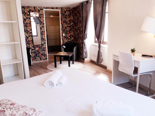 Hotel renaissance martigues : Hotels proche de Marignane
