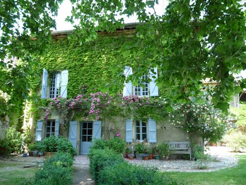 Chambres d'hôtes Les Pesques : B&B / Chambres d'hotes proche de Roquefort-sur-Garonne