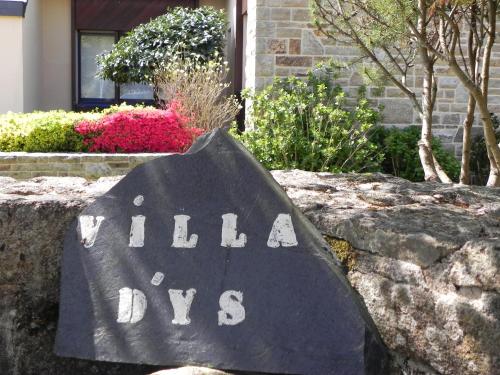 Villa d'Ys : B&B / Chambres d'hotes proche de Cast