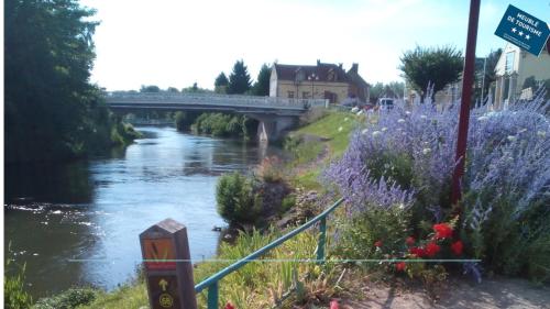 Aux 10 Ponts - Gîte aux abords du fleuve La Somme - La mer à 30 min - La nuit pour 6 voyageurs : Maisons de vacances proche de Vergies