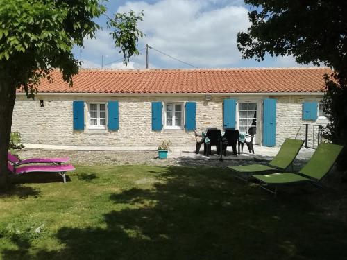 Gîte Chaillé-les-Marais, 4 pièces, 6 personnes - FR-1-426-176 : Maisons de vacances proche de Puyravault
