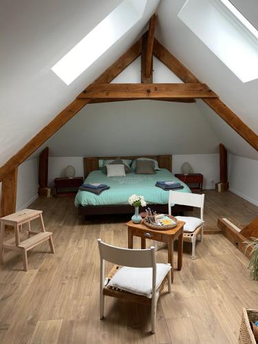 Chambre ambiance campagne chic : B&B / Chambres d'hotes proche d'Oissel