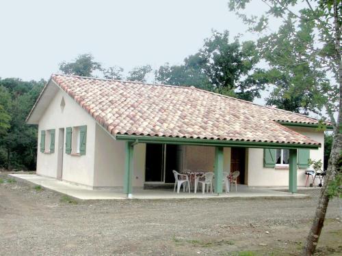 Gîte Benquet, 4 pièces, 6 personnes - FR-1-360-60 : Maisons de vacances proche d'Eyres-Moncube