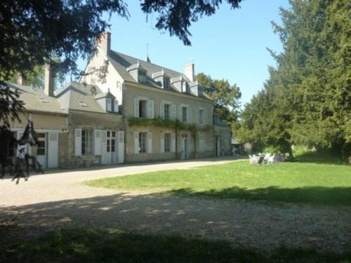 Gîte Marchenoir, 10 pièces, 15 personnes - FR-1-491-97 : Maisons de vacances proche de La Madeleine-Villefrouin