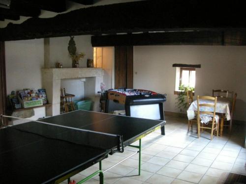 Gîte Gehée, 4 pièces, 6 personnes - FR-1-591-119 : Maisons de vacances proche de Bretagne