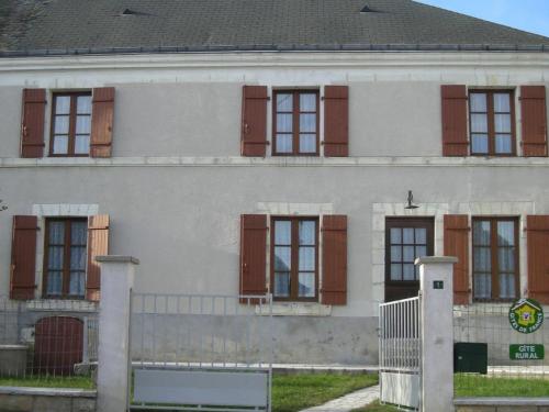 Gîte Gehée, 6 pièces, 10 personnes - FR-1-591-34 : Maisons de vacances proche de Buzançais