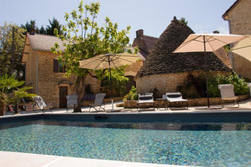 Le Four à Pain, Gîte avec piscine et SPA proche Sarlat : Maisons de vacances proche de Tamniès