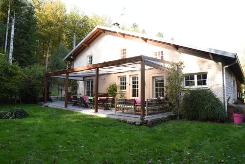 Gîte du ruisseau : Maisons de vacances proche de Xertigny