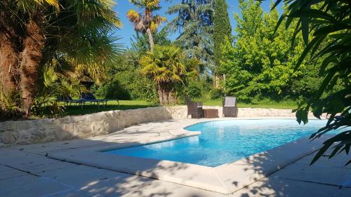 Villa Les Roses -8 pers- Piscine chauffée & cuisine d'été en Gascogne : Villas proche de Poudenas
