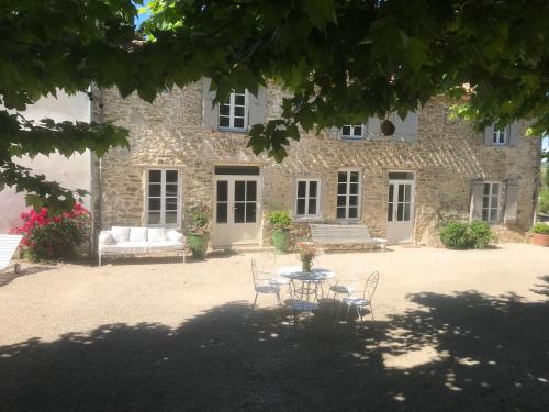 Maison vigneronne : Maisons de vacances proche de Clermont-sur-Lauquet