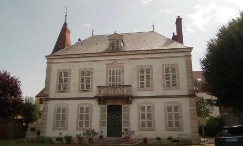 Manoir de la Saône : B&B / Chambres d'hotes proche de Jallanges