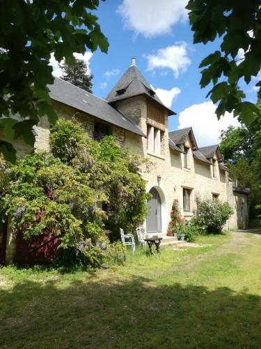 Chateau St.Gaultier : B&B / Chambres d'hotes proche de Thenay