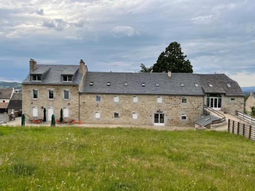 La ferme de l'Aubrac : Hotels proche de Saint-Sauveur-de-Peyre