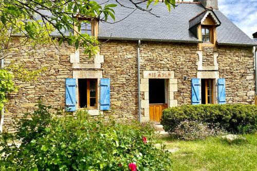LA MAISON BLEUE,authenticité, nature, simplicité, 2-5 personnes, Moëlan sur Mer : Maisons de vacances proche de Riec-sur-Belon