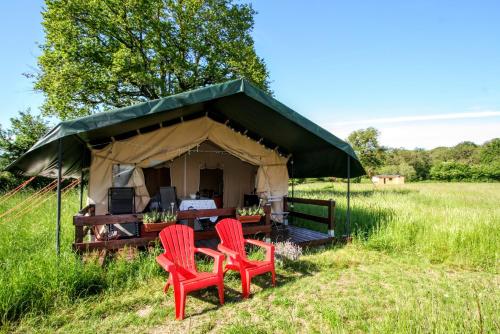 Safaritent Les Pourettes : Tentes de luxe proche de La Motte-Feuilly