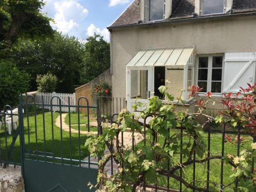 L' Huis-au-Tilleul : Maisons de vacances proche de Sauvigny-le-Beuréal