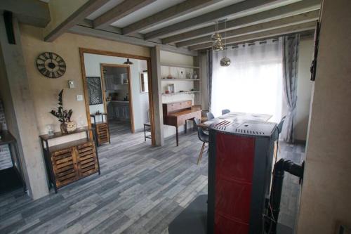 Gîte Les Myrtilles Saint-Nabord, 5 personnes, 4 pièces avec garage : Maisons de vacances proche de Remiremont
