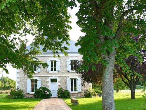 Gîte Migné, 4 pièces, 8 personnes - FR-1-591-116 : Maisons de vacances proche de Neuillay-les-Bois