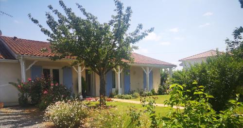 La Roseraie : Maisons de vacances proche de Lagarrigue