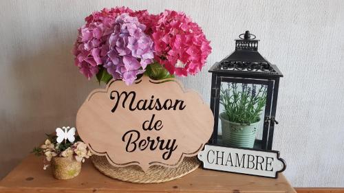 Maison de Berry : Maisons d'hotes proche de La Chaise-Baudouin
