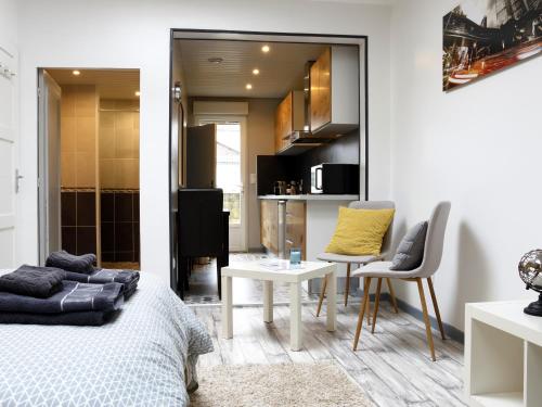 Trankil'Apparts Gare : Appartements proche d'Omissy