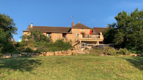 La Maison de la Colline : Maisons d'hotes proche de Martailly-lès-Brancion