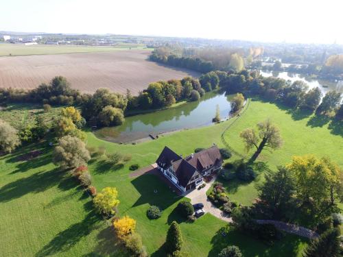 Domaine d'Aveluy : B&B / Chambres d'hotes proche de Ginchy